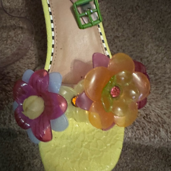 Betsey Johnson Sandals Size 7 - Picture 4 of 5